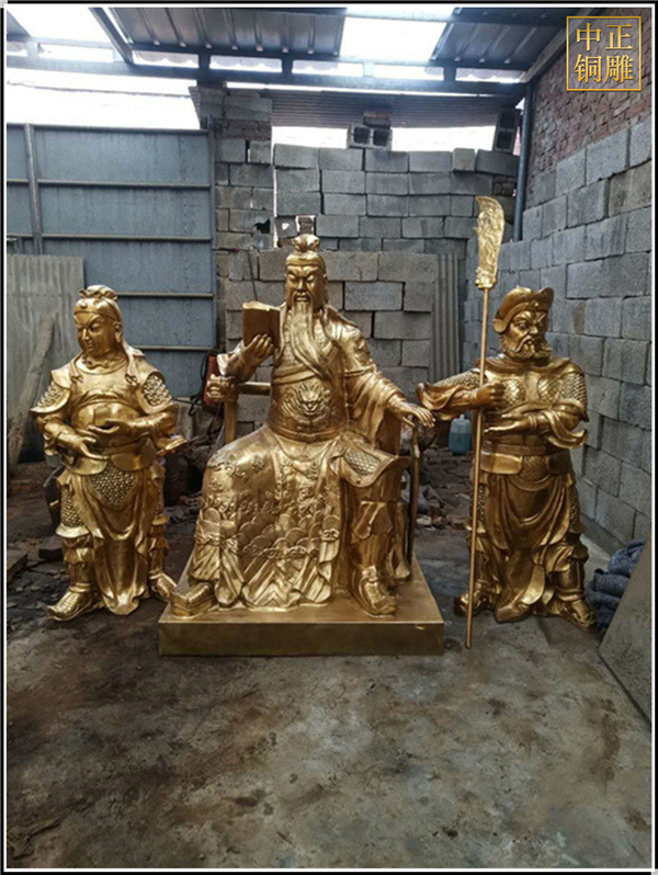 關(guān)公銅雕像.jpg 關(guān)公銅雕像.jpg